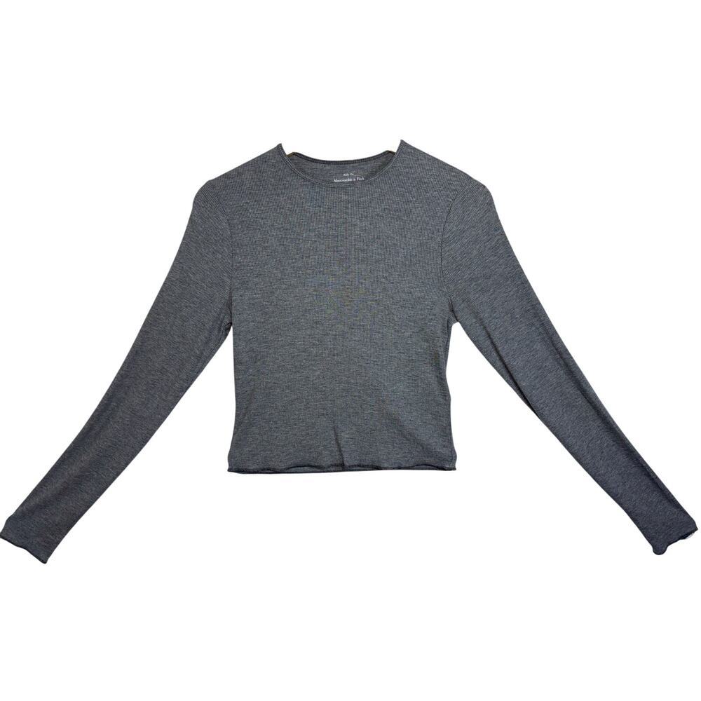 Abercrombie & Fitch AF Essential Baby Tee Gray Knit Long Sleeve Crop Top Size M